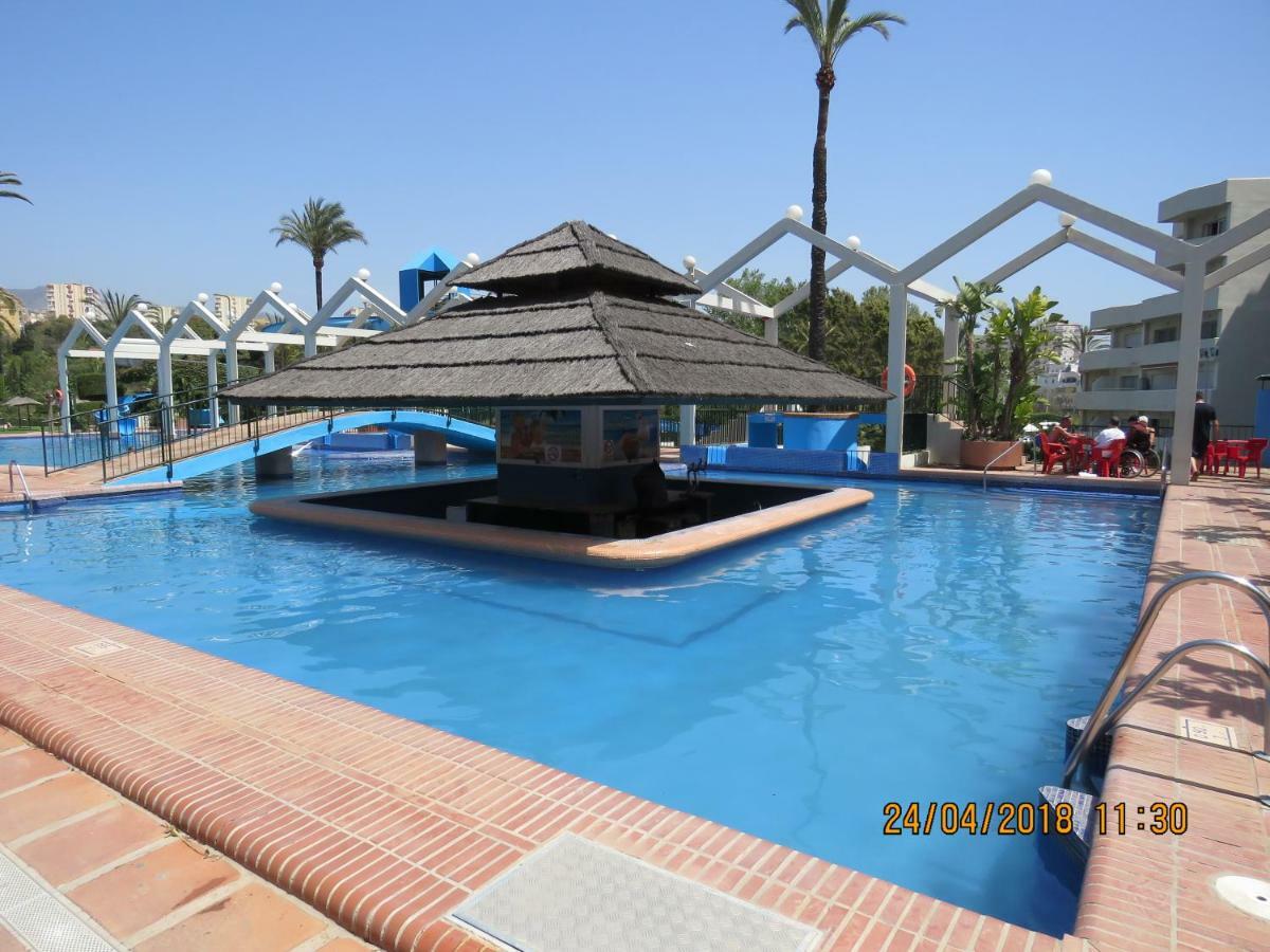 Benal Beach Apartments Málaga Dış mekan fotoğraf