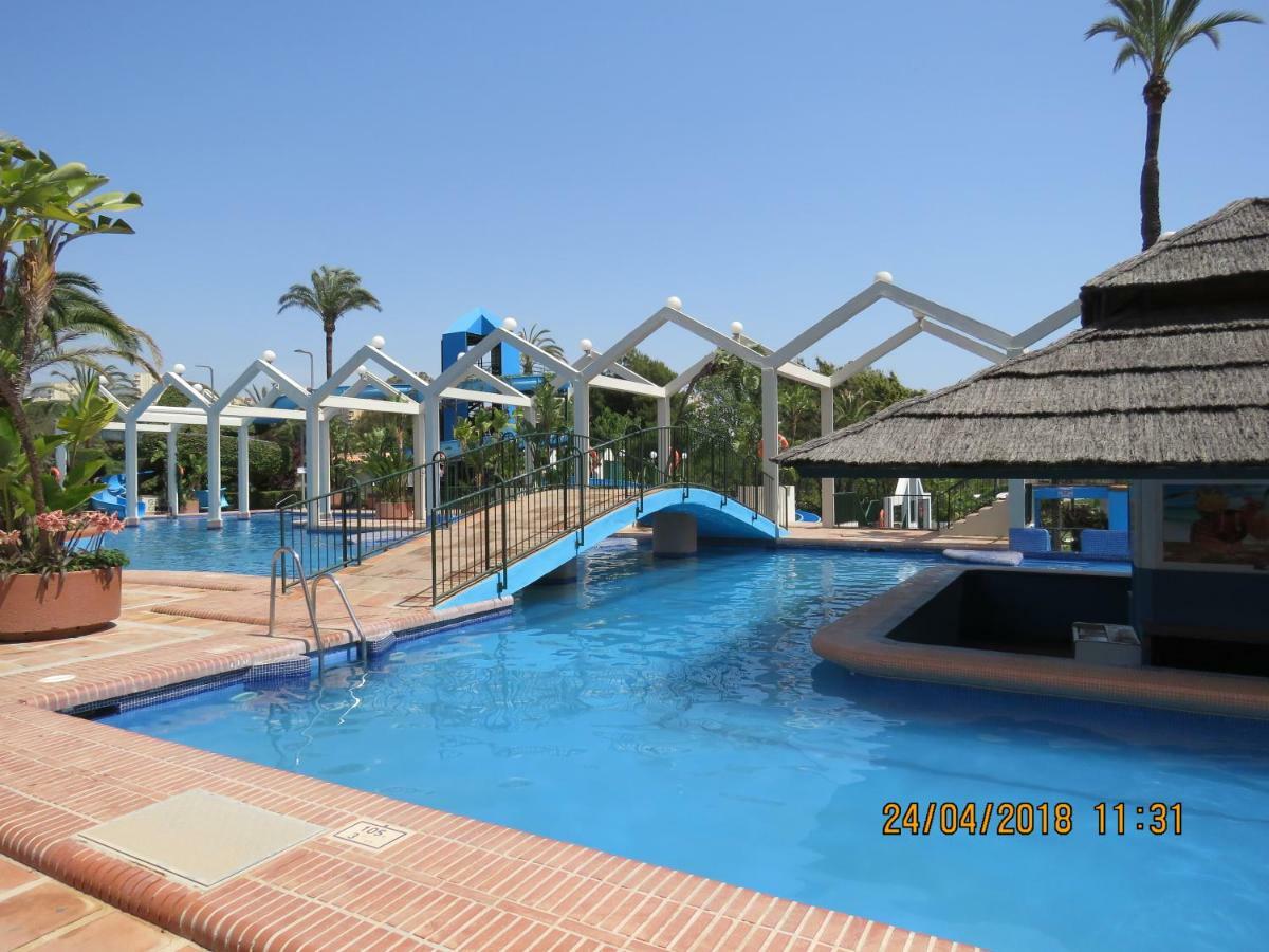 Benal Beach Apartments Málaga Dış mekan fotoğraf